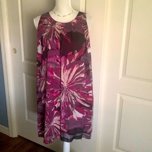 🌸Madison Dress- size 6🌸